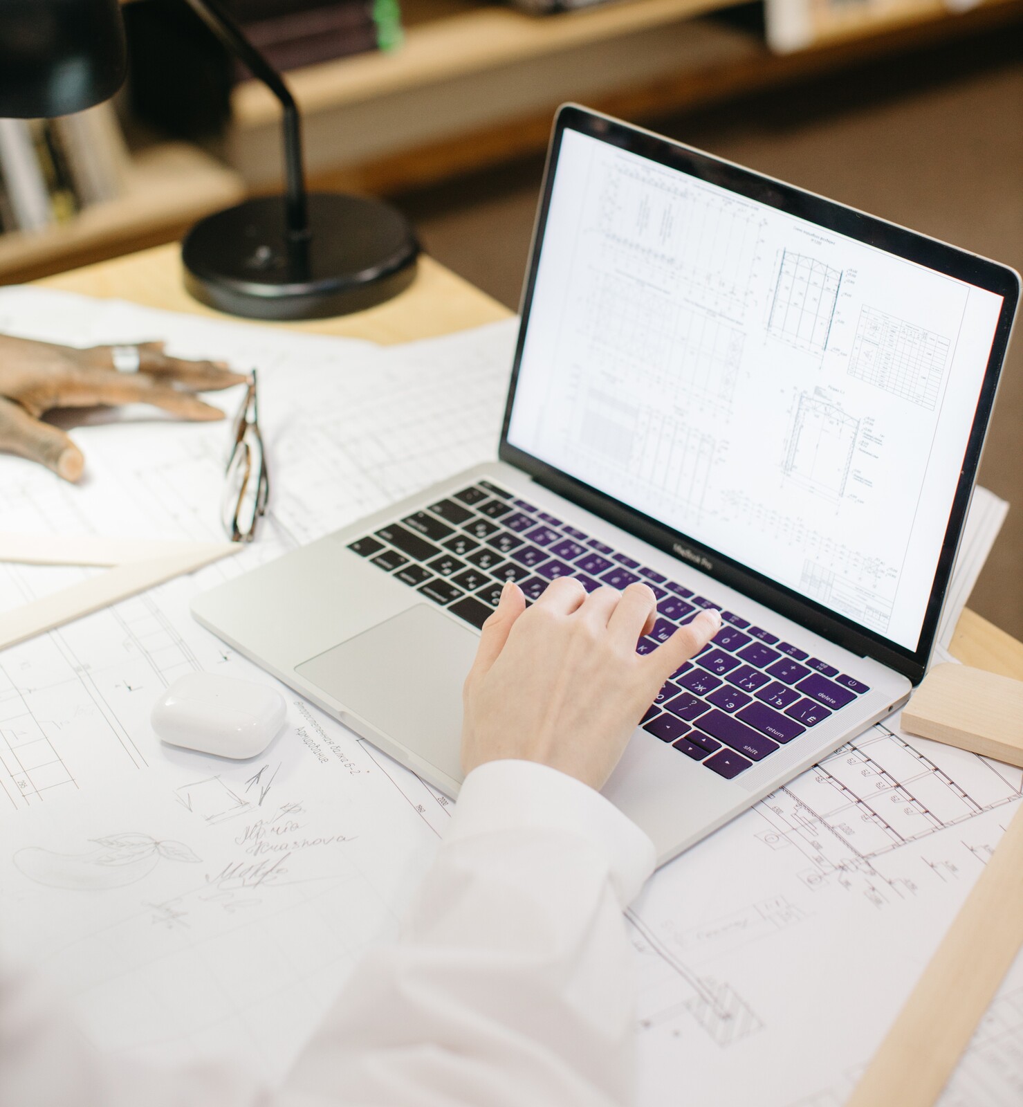 Top 5 Ways in Which Finance Coursework Help Can Enable You with Best Scores - Ngage!