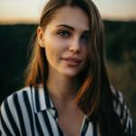 Elizabeth Miller Profile Picture