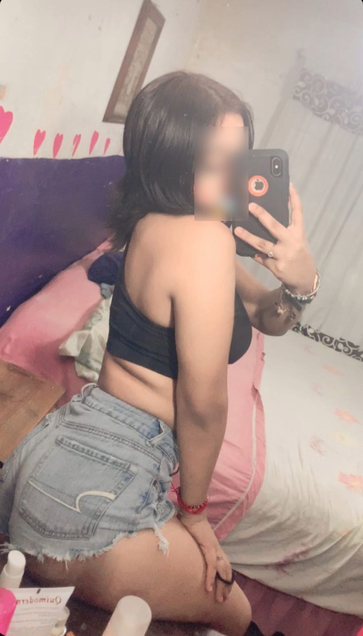 Saniya Naaz Profile Picture